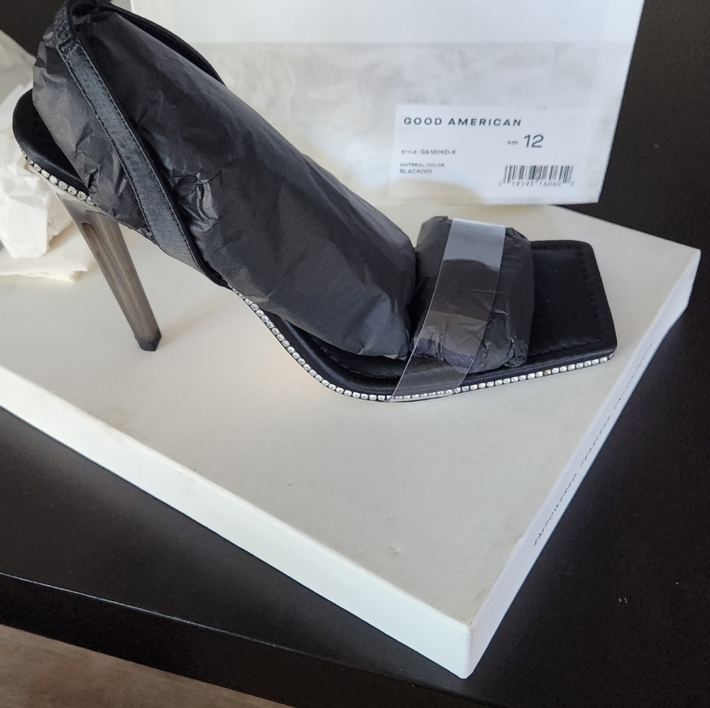 GOOD AMERICAN Crystal Crush Lucite Sandal. NWB and dust bag included. - Picture 3 of 3